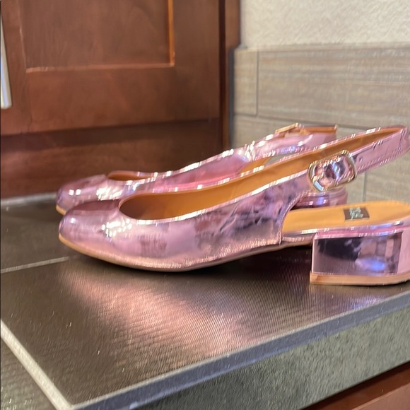 J. Crew Metallic Pink Slingback Flats - Picture 2 of 5